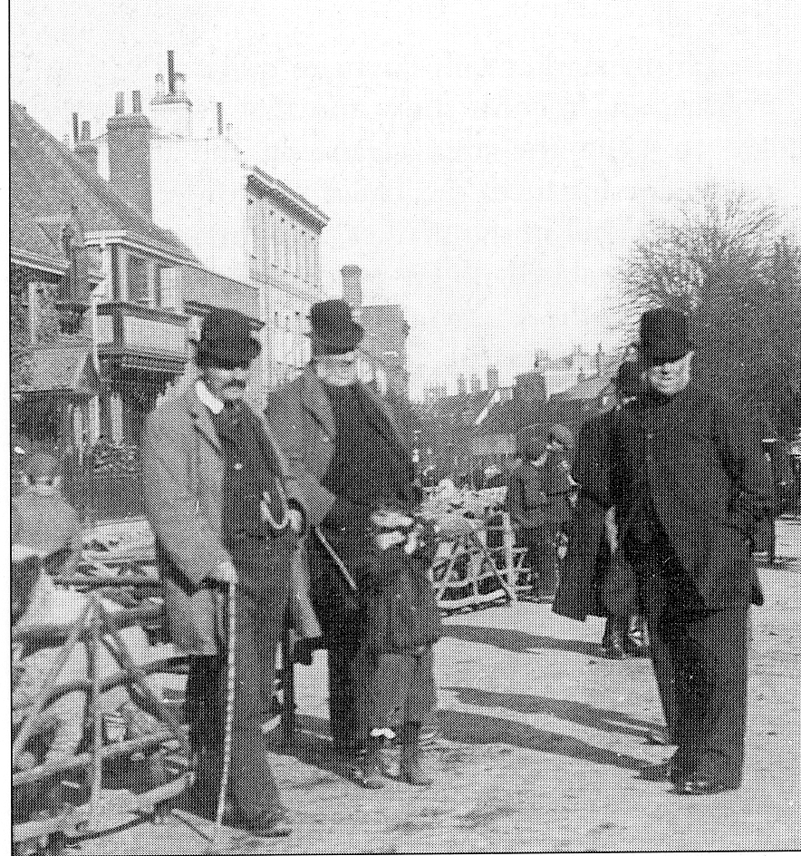 Pirton farmers at the market in Bancroft