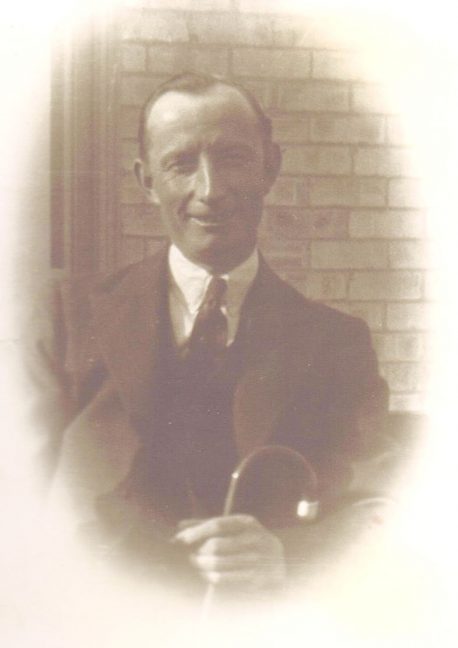 Tom Lake died young following a stroke in 1943.